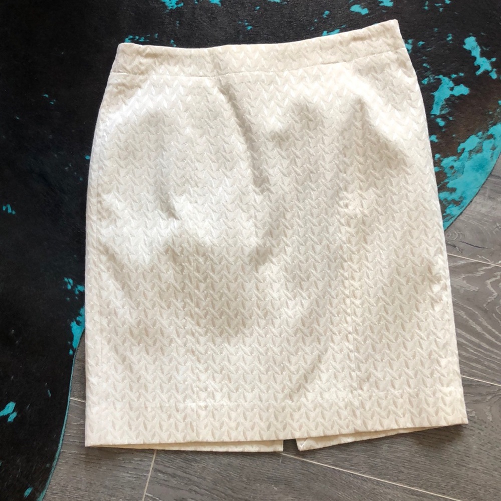 Sz 10 Gorgeous, flattering SKIRT